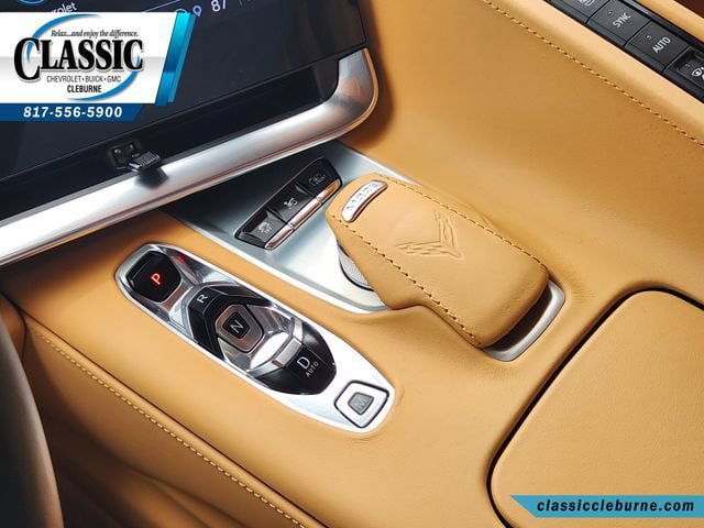Used 2021 Chevrolet Corvette Stingray Premium Cpe w/ Z51 Performance Package RWD image 19