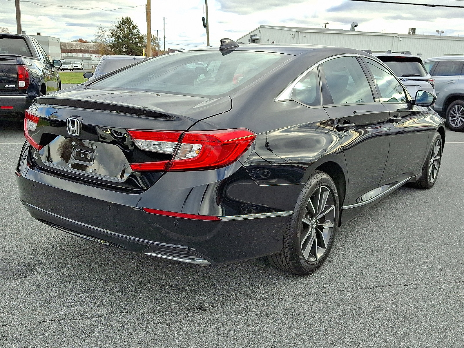 Certified 2021 Honda Accord EX-L image 6