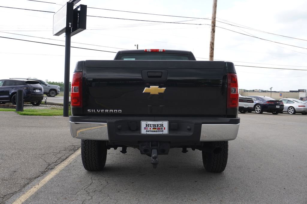 Used 2014 Chevrolet Silverado 2500 W/T w/ Snow Plow Prep Package AWD/4WD image 6