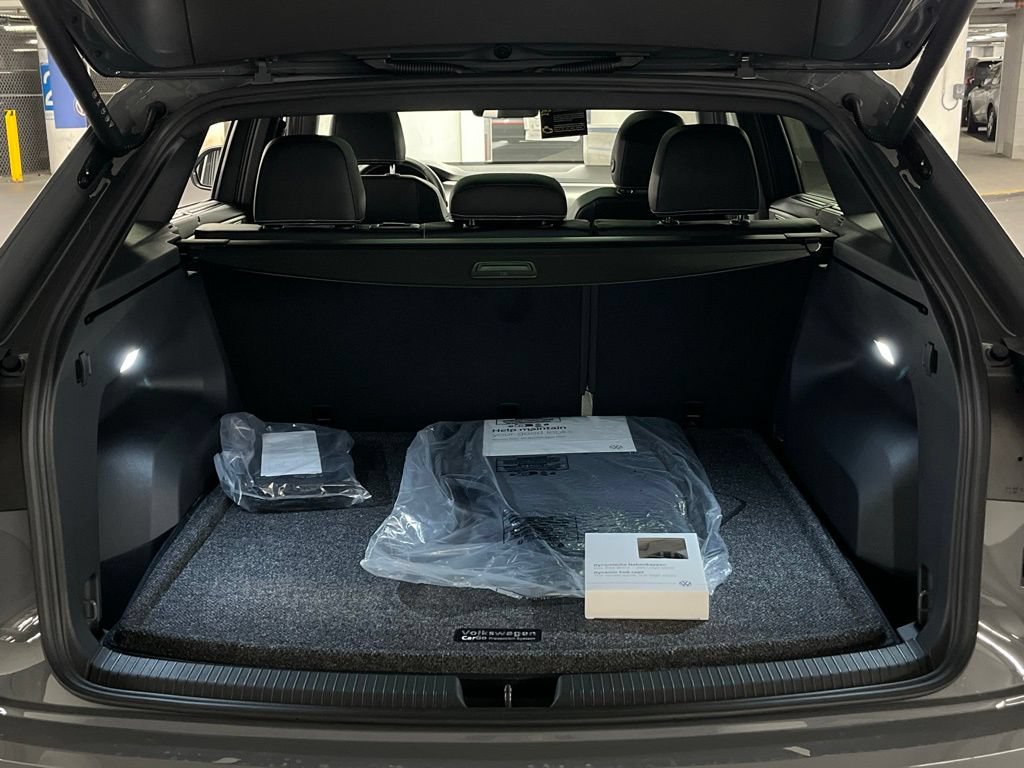 New 2026 Volkswagen Atlas Cross Sport SE AWD/4WD image 38