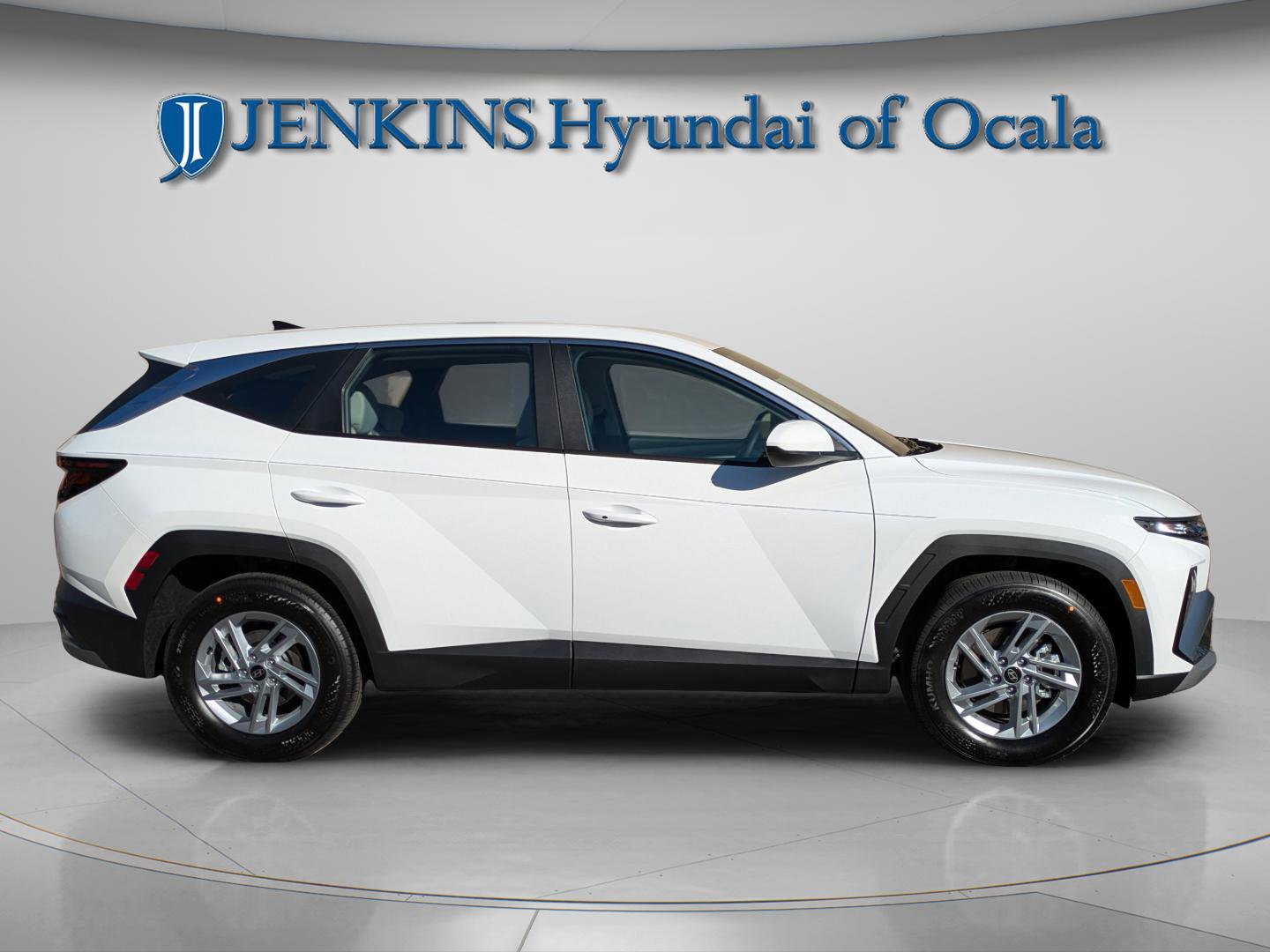 New 2026 Hyundai Tucson SE image 2