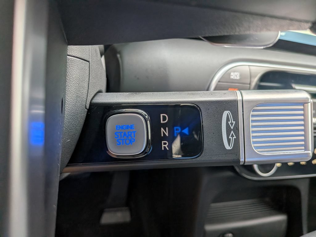 Certified 2026 Hyundai Palisade SEL AWD/4WD image 16