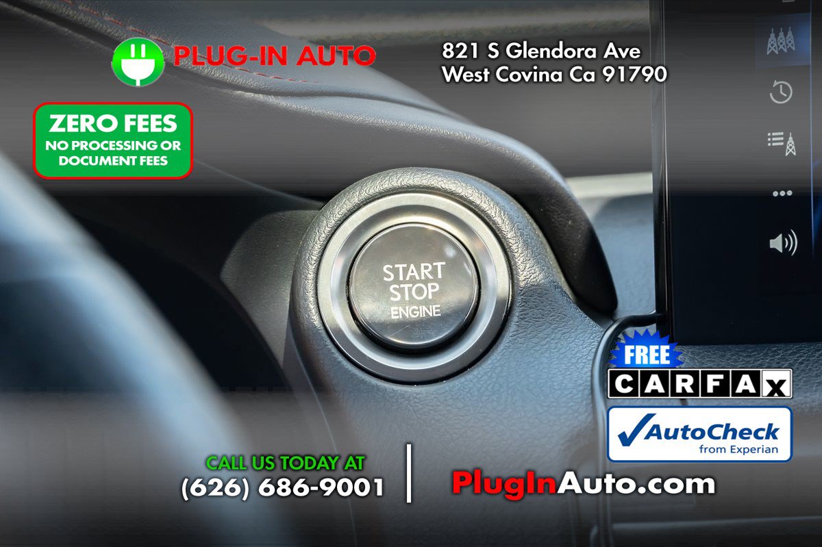 Used 2023 Lexus IS 500 w/ Accessory Package RWD image 26
