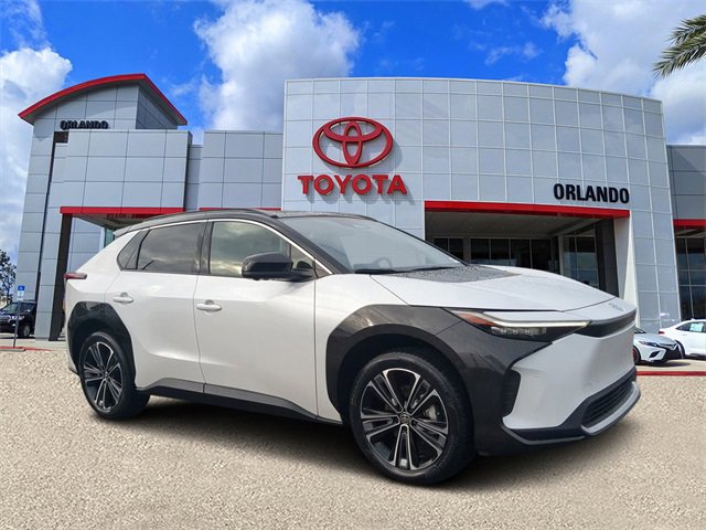 Used 2024 Toyota bZ4X Limited image 1