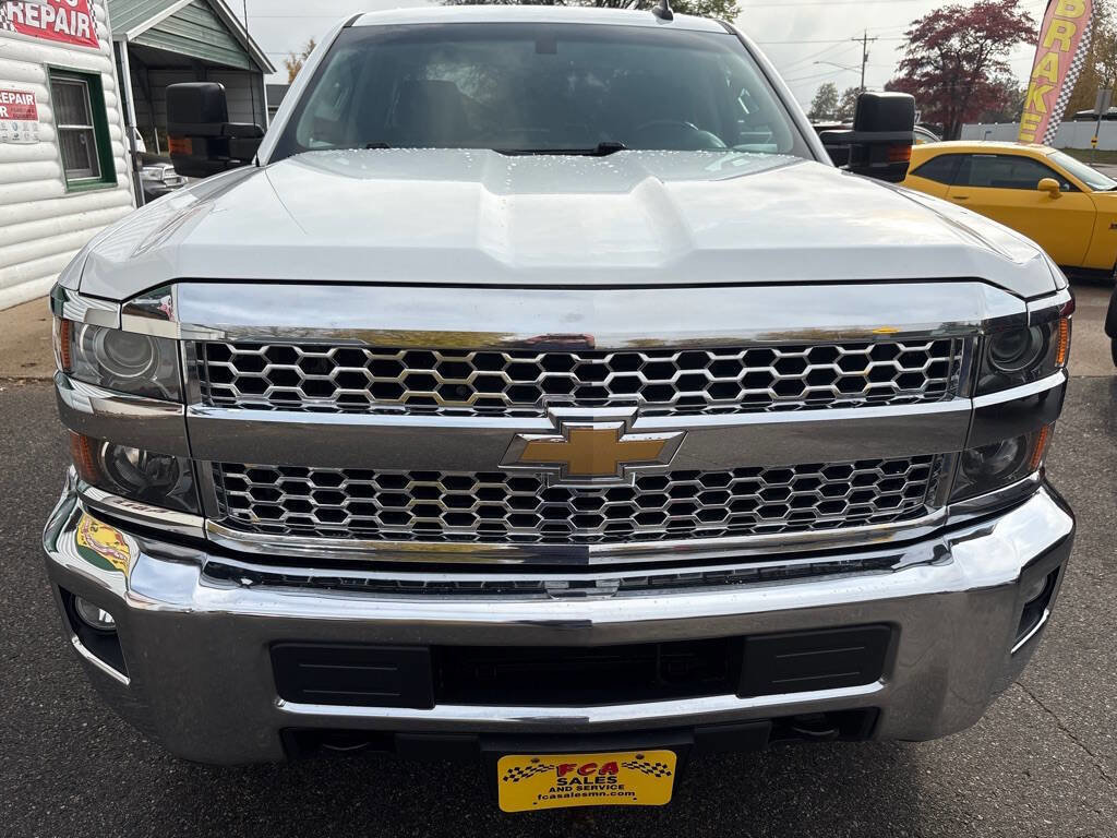Used 2019 Chevrolet Silverado 2500 LT w/ All Star Edition image 3