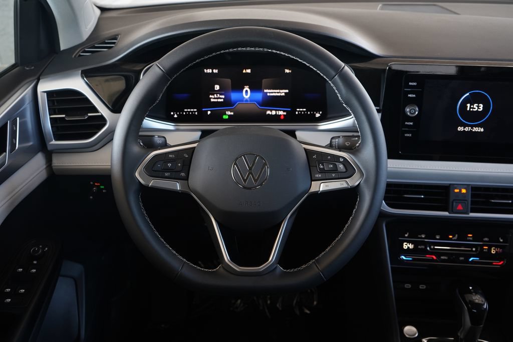 New 2026 Volkswagen Taos SE AWD/4WD image 9