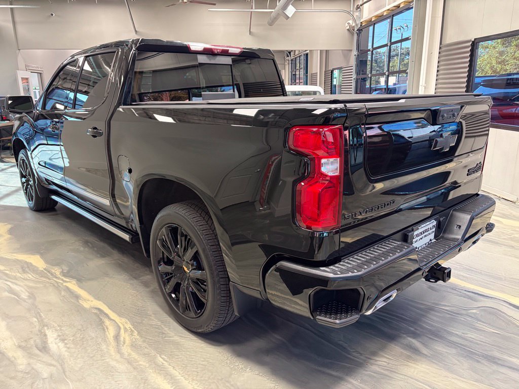 Used 2024 Chevrolet Silverado 1500 High Country AWD/4WD image 42
