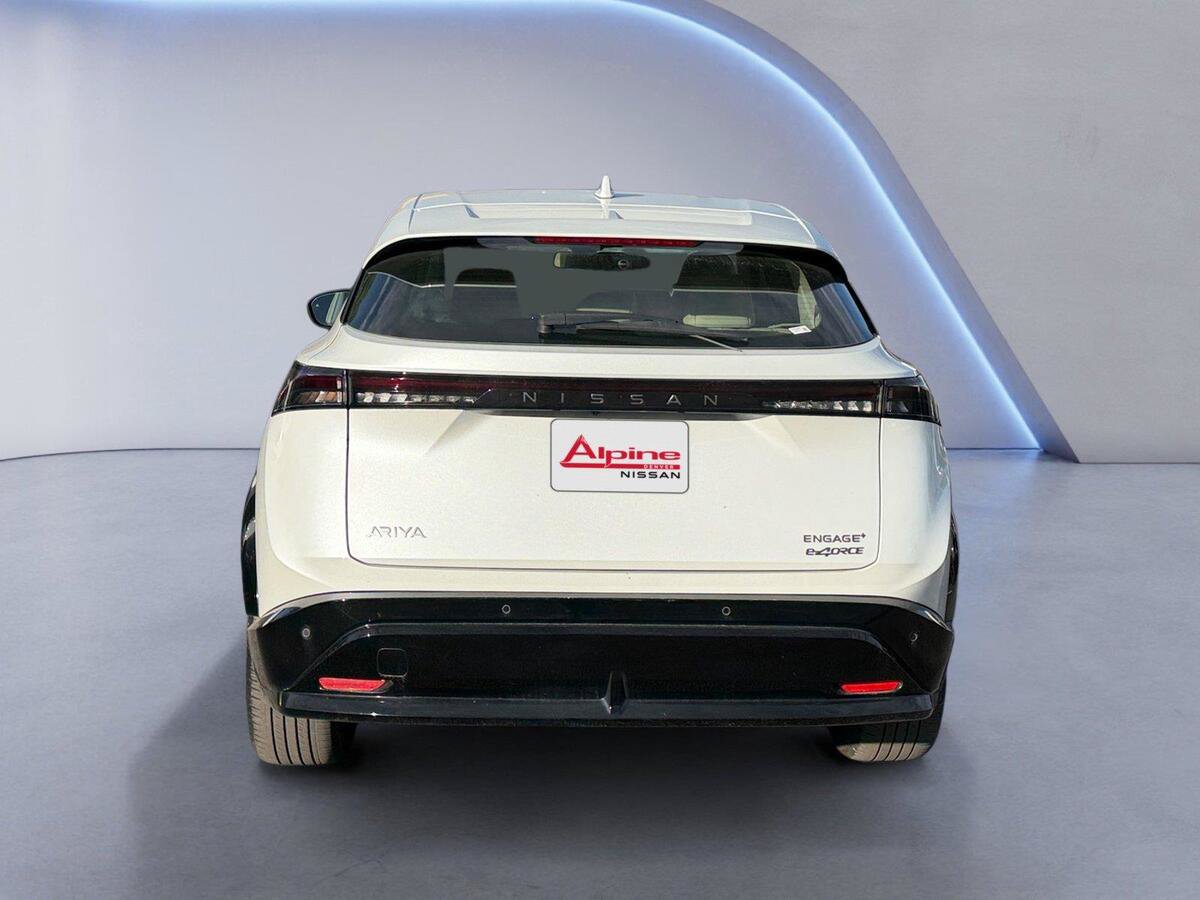 Used 2024 Nissan Ariya AWD image 4