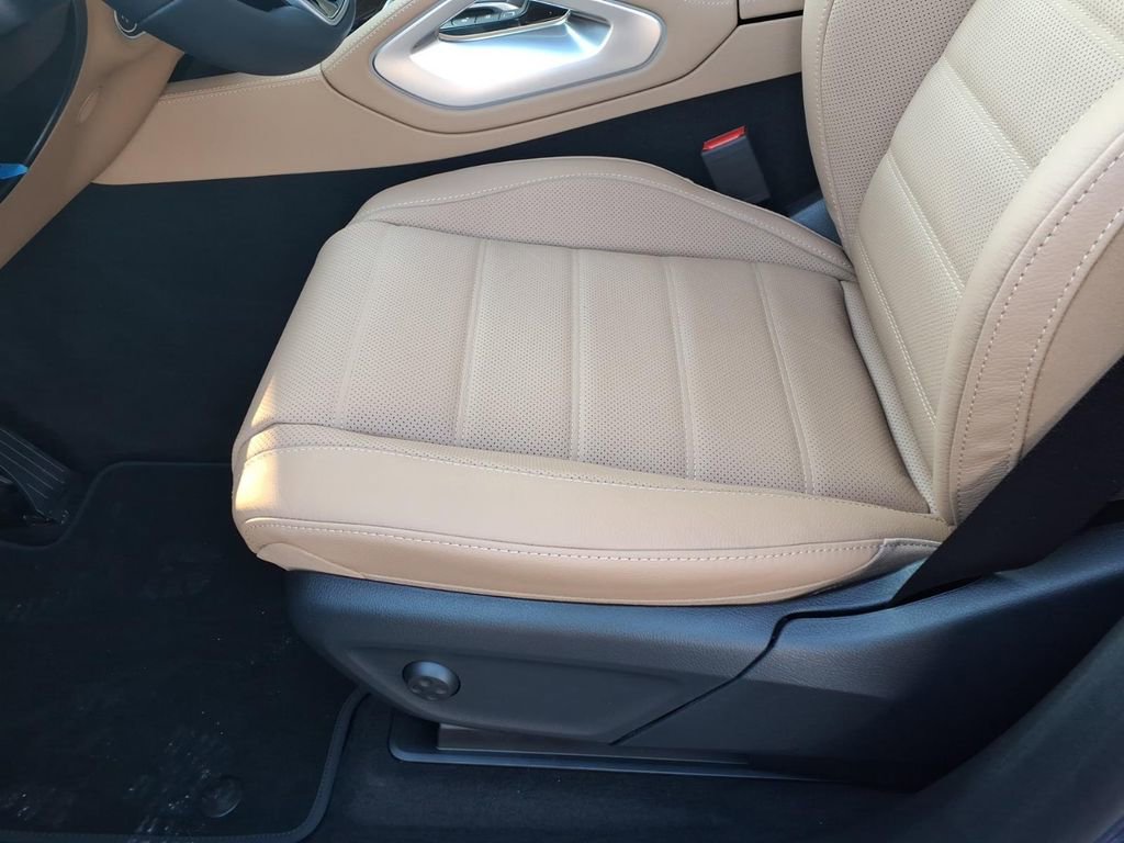 New 2026 Mercedes-Benz GLE 450 4MATIC image 15