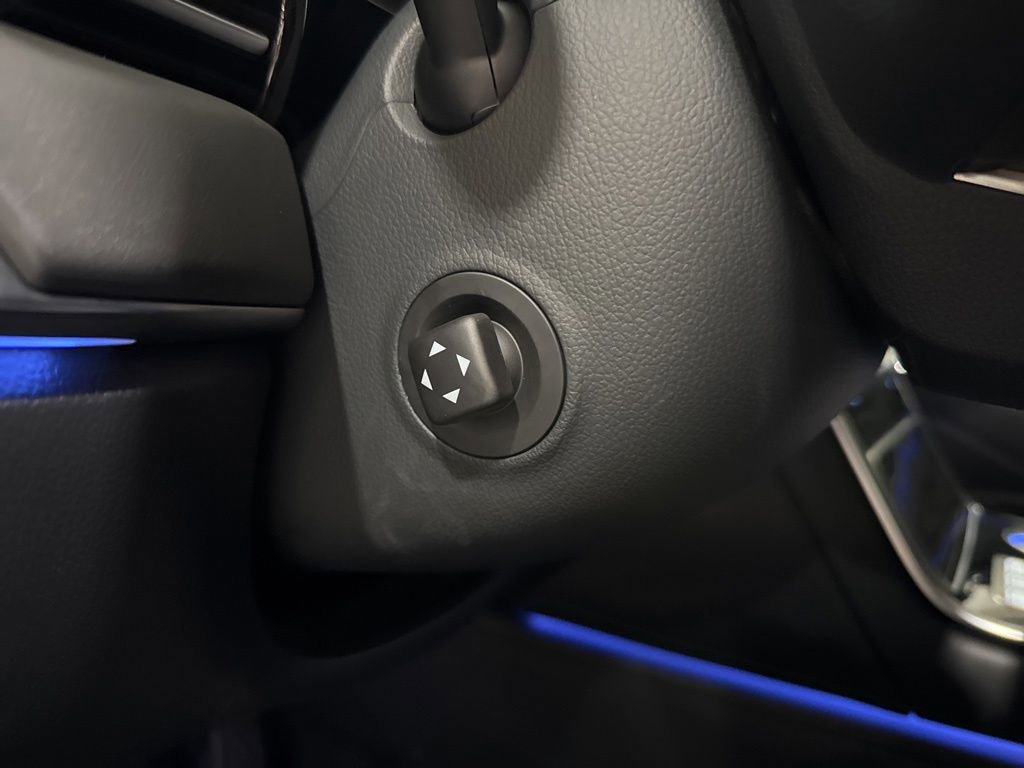 Used 2025 Genesis GV80 2.5T image 16