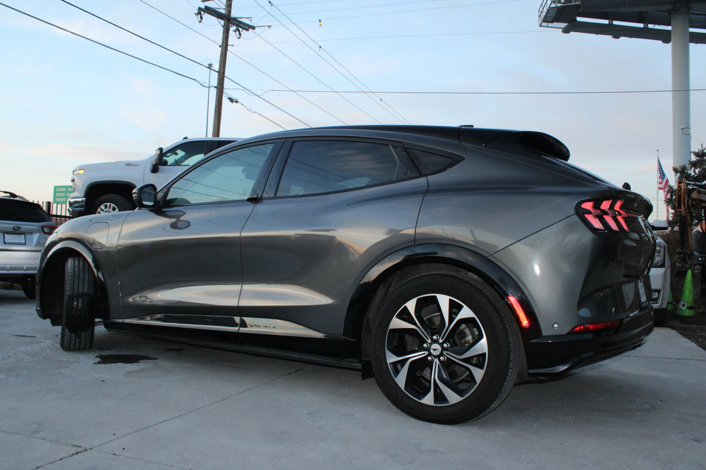 Used 2021 Ford Mustang Mach-E Premium image 28