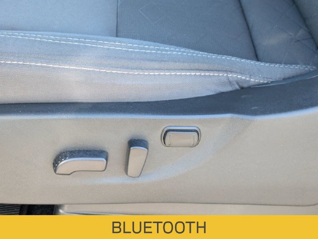 Used 2025 Nissan Frontier SV RWD image 15