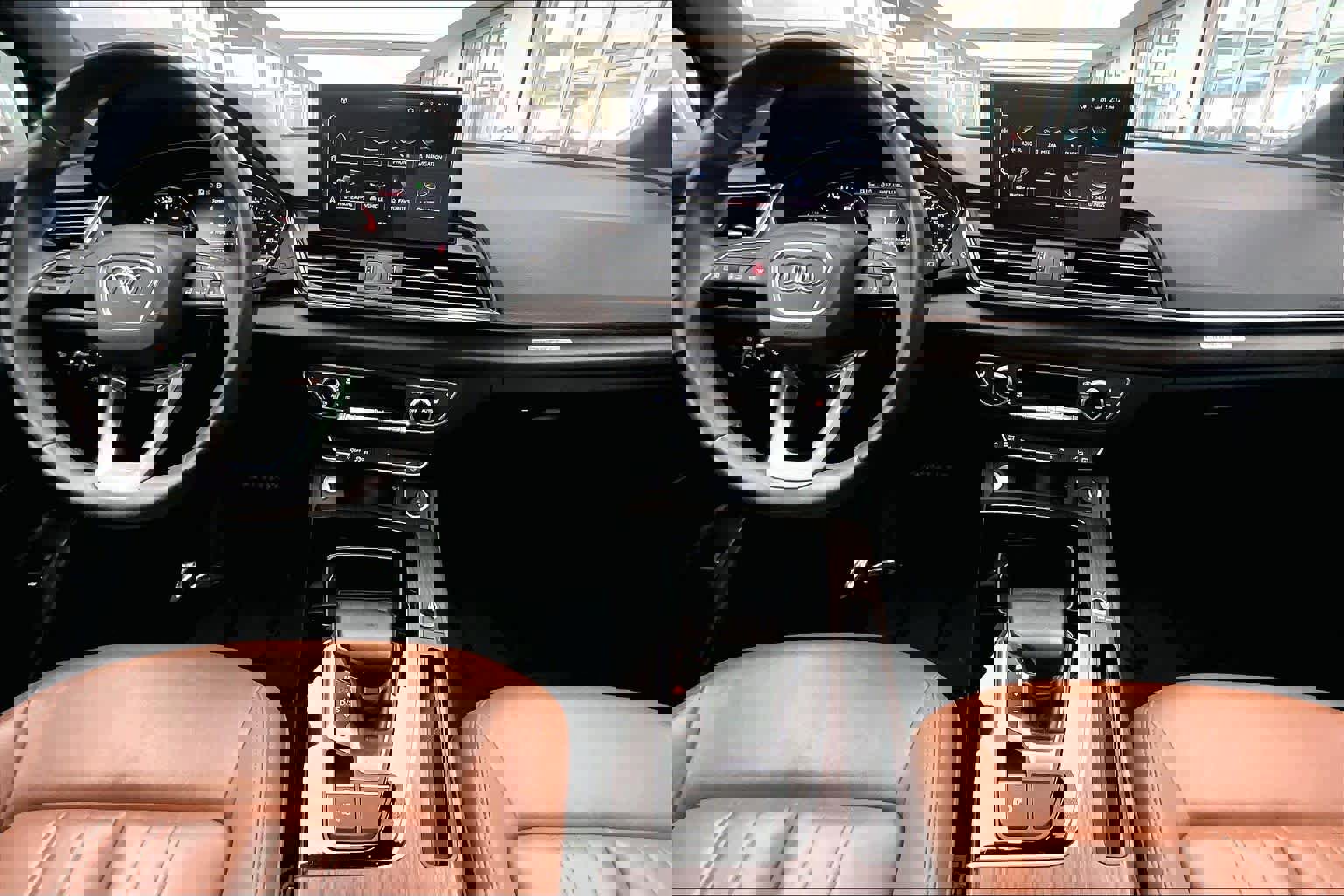 Certified 2023 Audi Q5 2.0T Premium w/ Convenience Package image 15