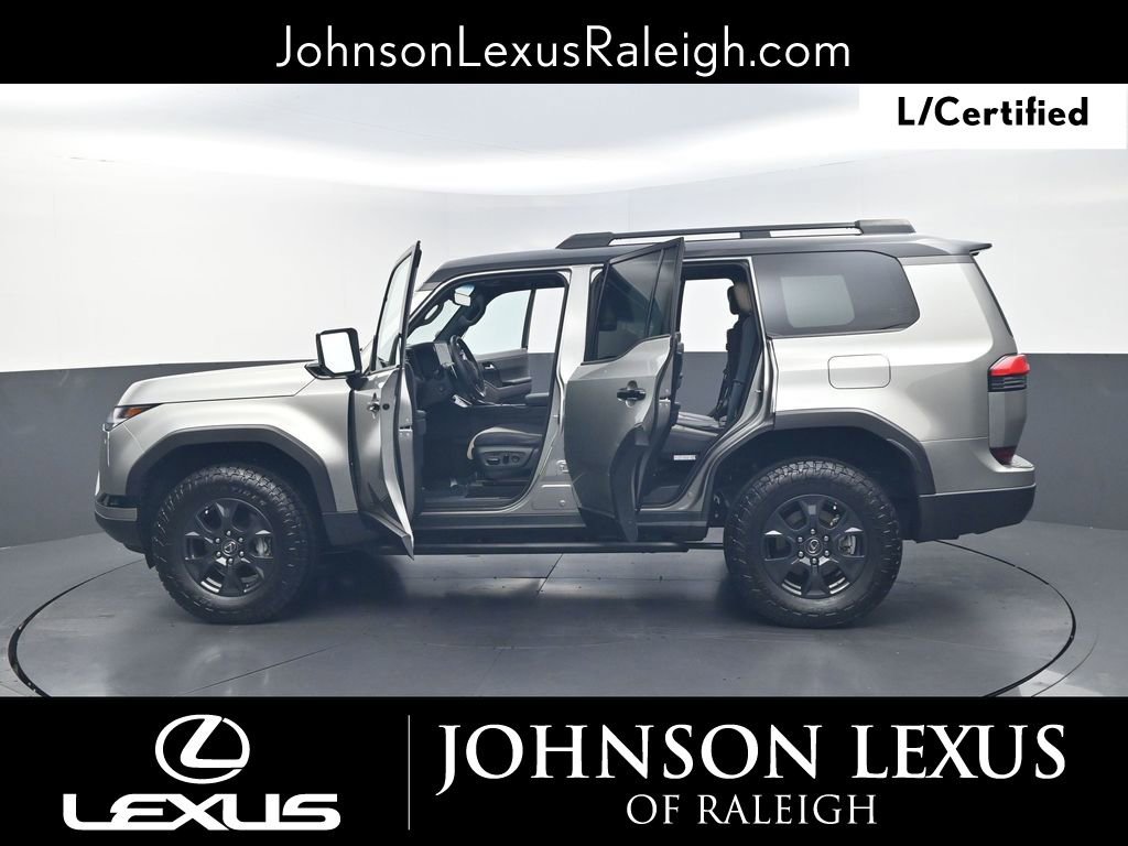 Used 2024 Lexus GX 550 AWD/4WD image 35