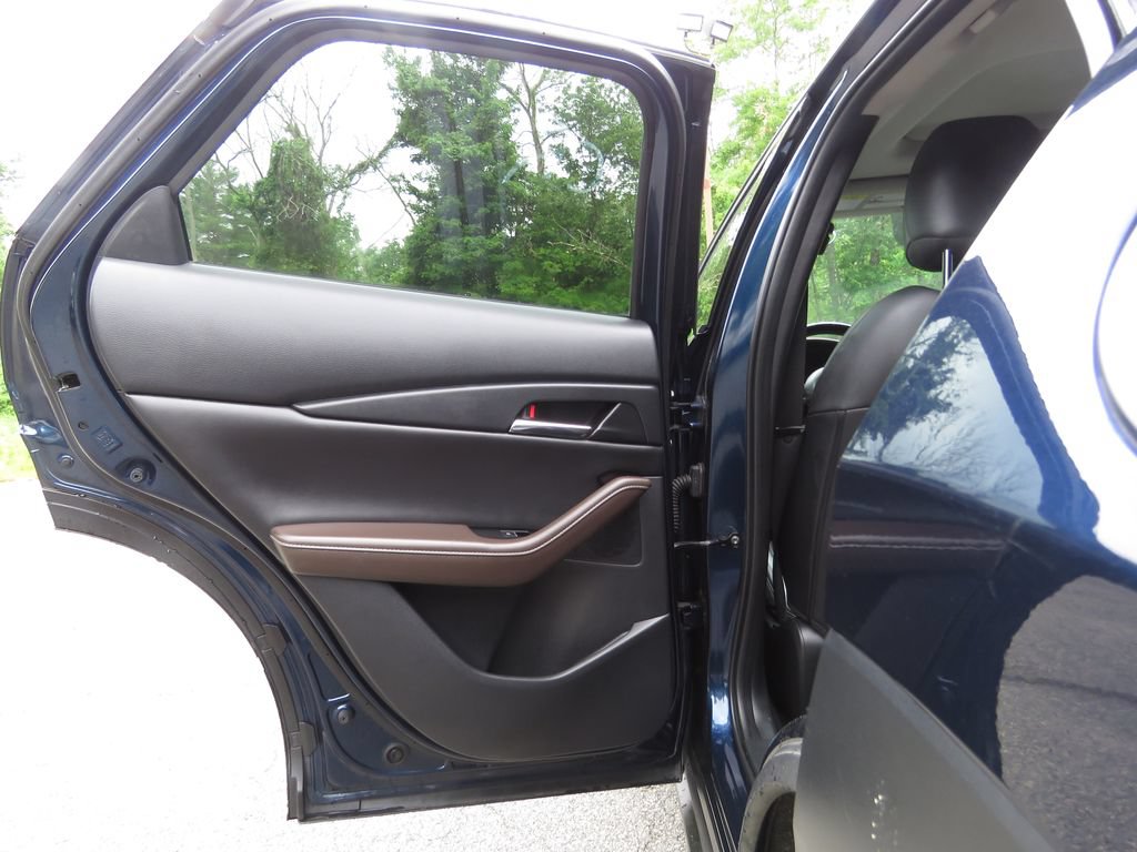 Used 2021 MAZDA CX-30 AWD 2.5 S w/ Premium Package image 19