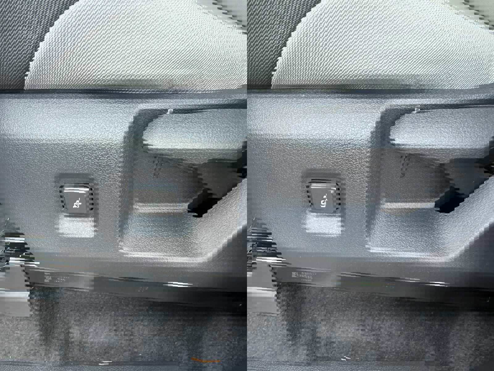 New 2025 Toyota Tacoma TRD Off-Road image 9