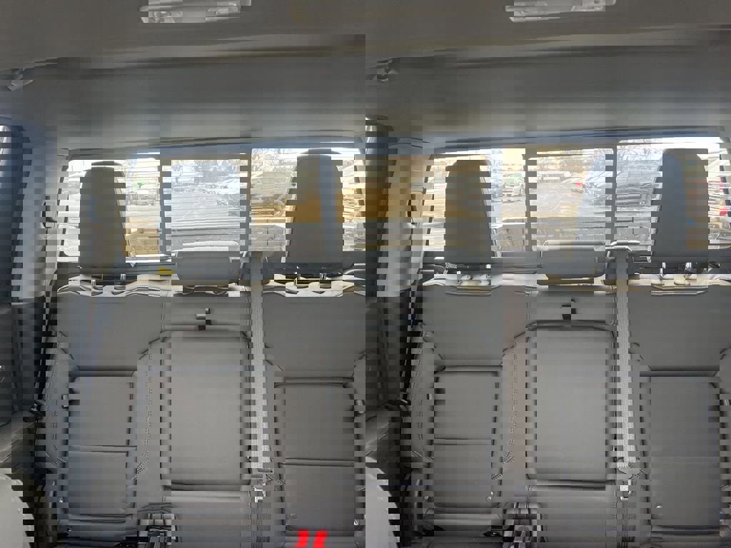 New 2026 GMC Sierra 1500 SLT w/ SLT Premium Plus Package image 42