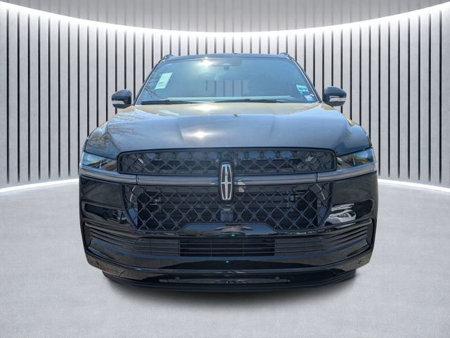 New 2026 Lincoln Navigator Reserve w/ Jet Appearance Package image 8