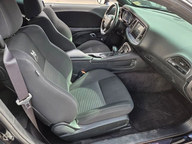 Used 2018 Dodge Challenger R/T Scat Pack RWD image 14