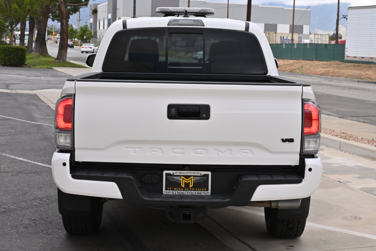 Used 2021 Toyota Tacoma TRD Off-Road w/ Technology Package image 5