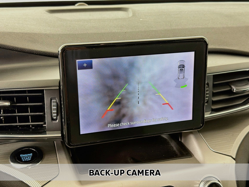 Used 2024 Ford Explorer XLT w/ XLT Sport Appearance Package AWD/4WD image 8