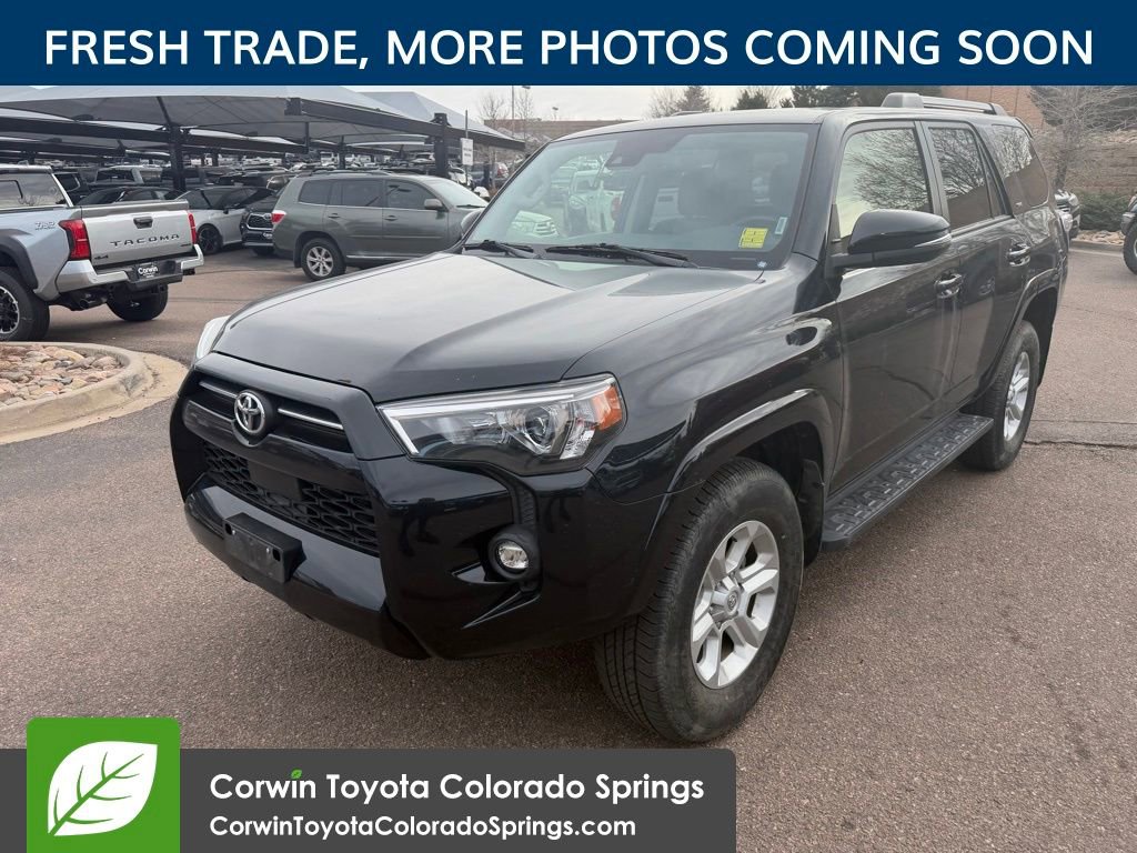 Used 2024 Toyota 4Runner SR5 Premium image 3