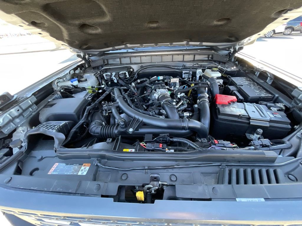 Used 2024 Ford Bronco Badlands image 33