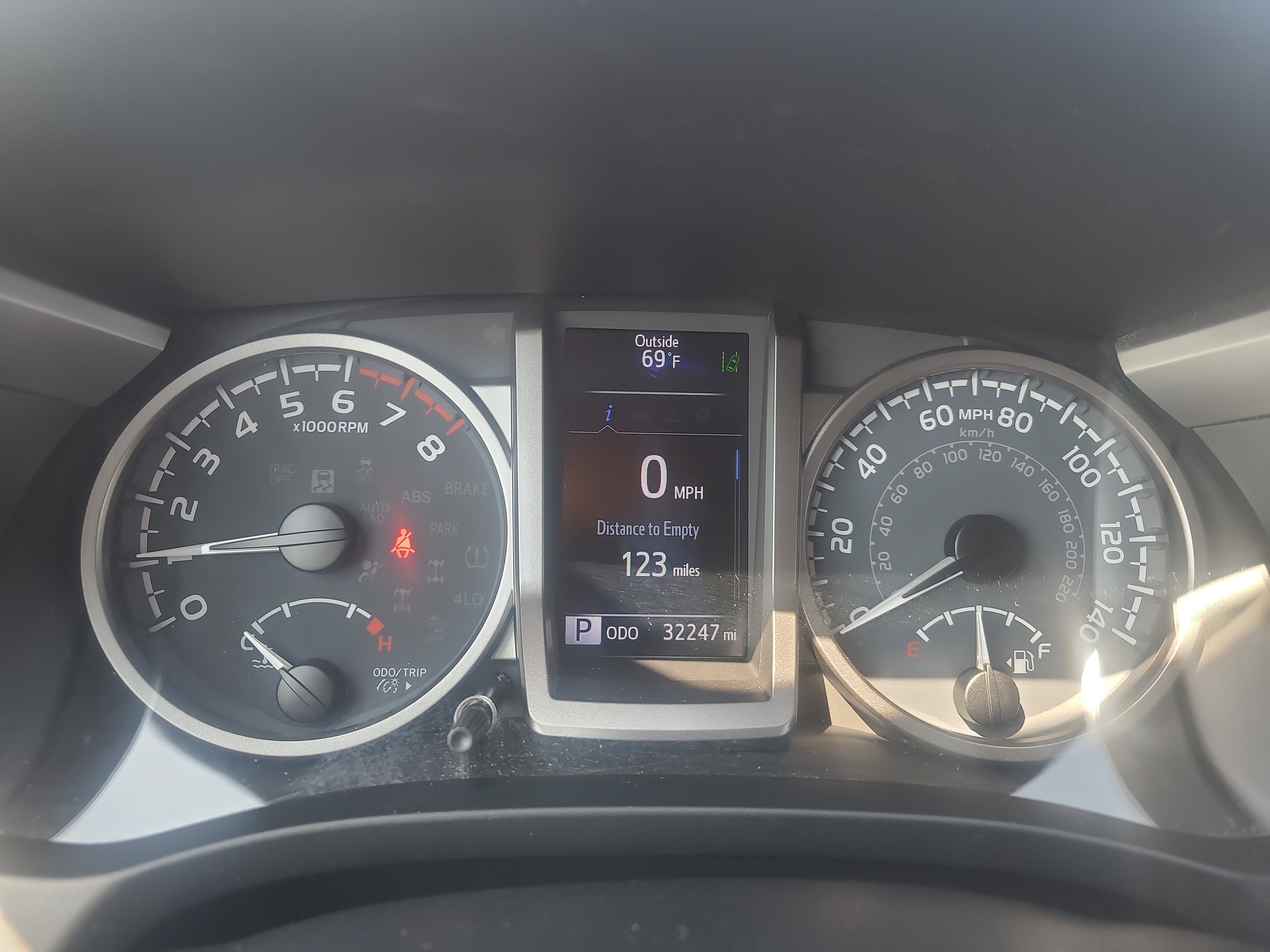 Certified 2023 Toyota Tacoma SR5 w/ SX Package AWD/4WD image 22