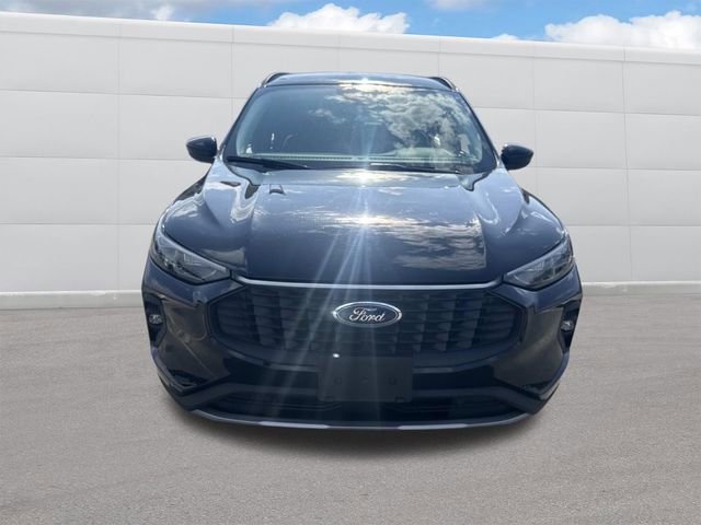 Used 2025 Ford Escape Platinum AWD/4WD image 15