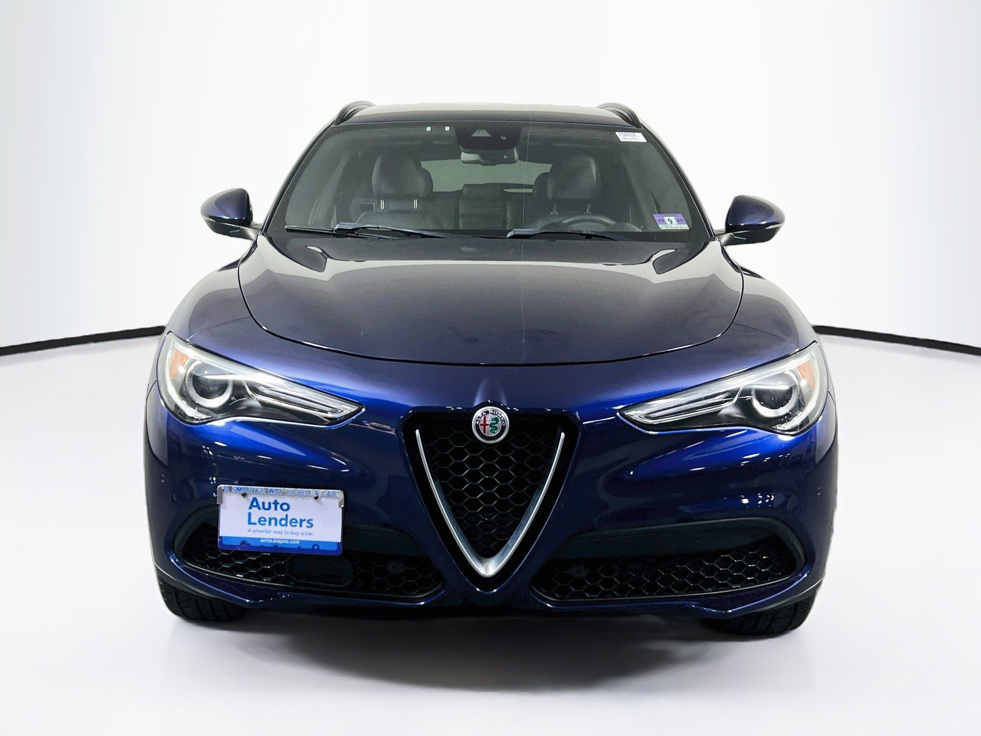 Used 2018 Alfa Romeo Stelvio Ti Sport AWD/4WD image 2