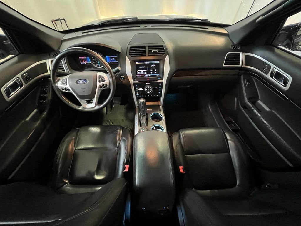 Used 2013 Ford Explorer Limited AWD/4WD image 13