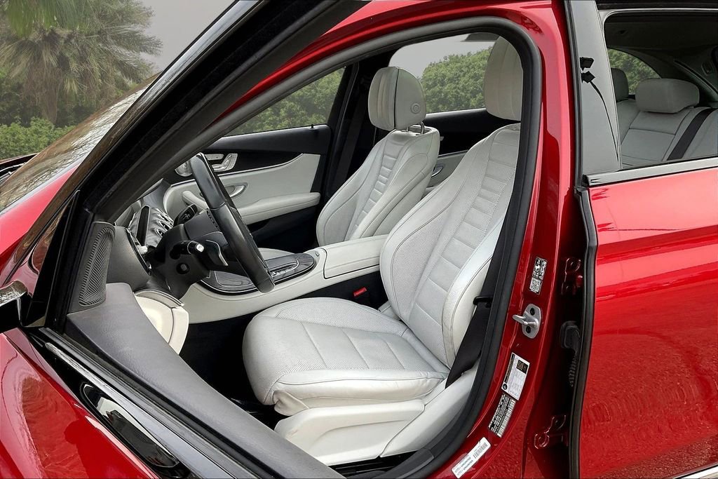 Used 2021 Mercedes-Benz E 450 4MATIC All-Terrain Wagon w/ Premium Package image 21