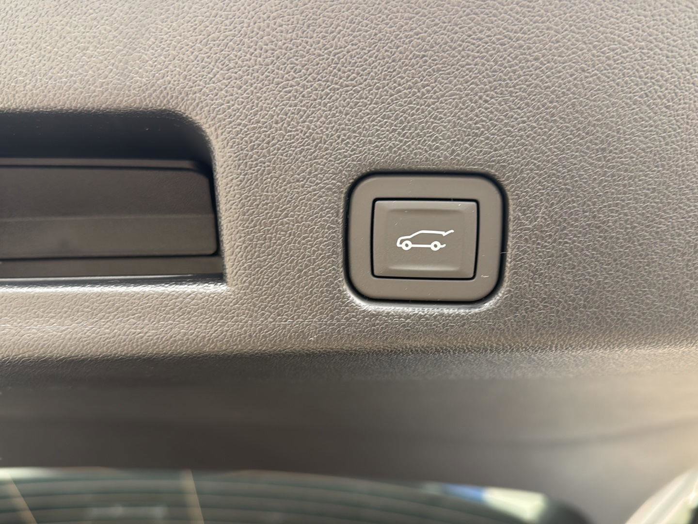 New 2026 Chevrolet Traverse Z71 w/ Enhanced Driving Package image 24