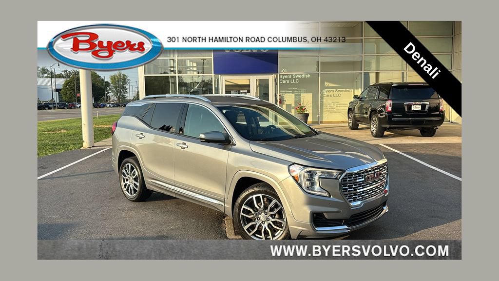 Used 2024 GMC Terrain Denali w/ Denali Premium Package