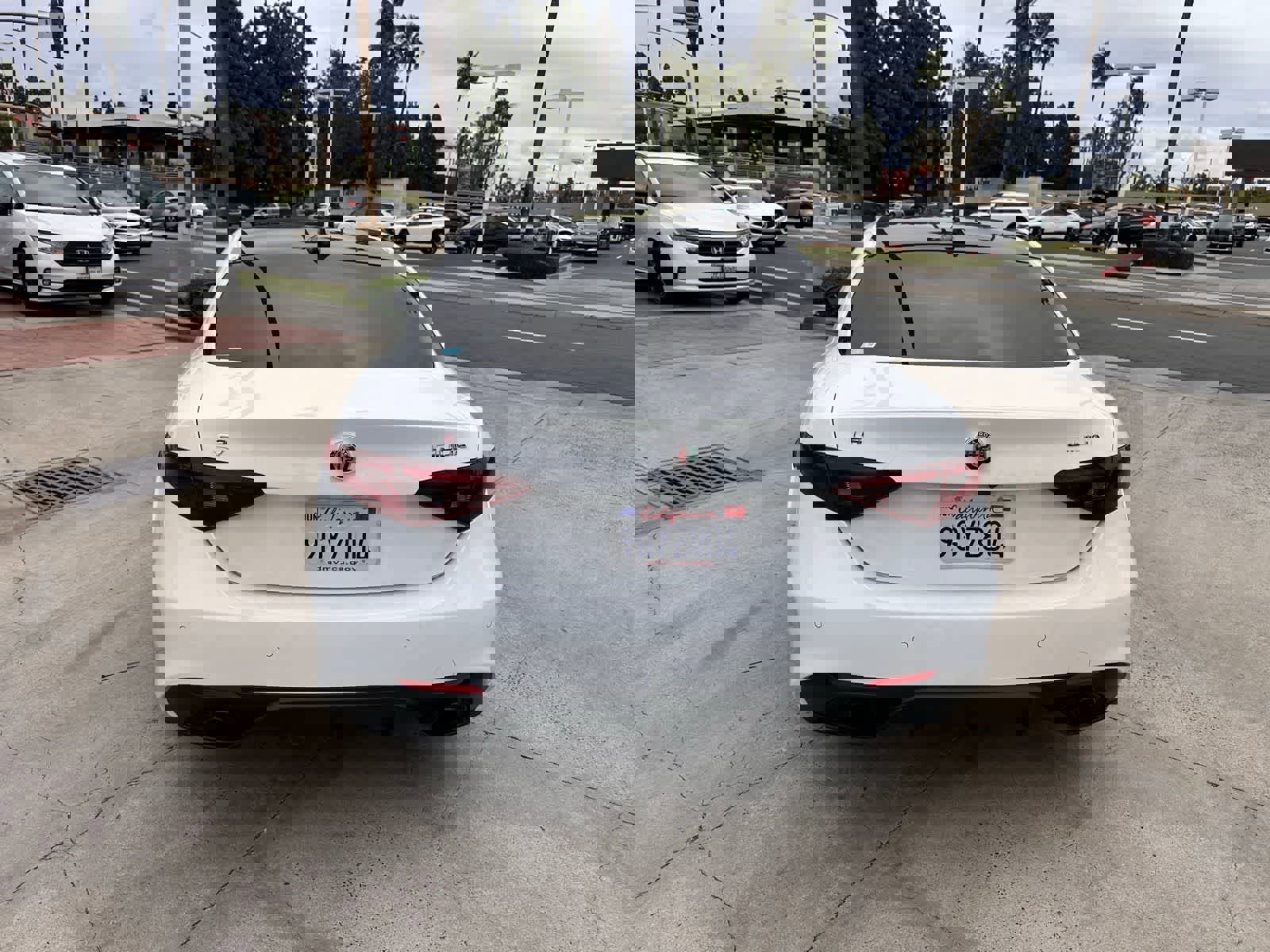 Used 2023 Alfa Romeo Giulia Veloce image 4