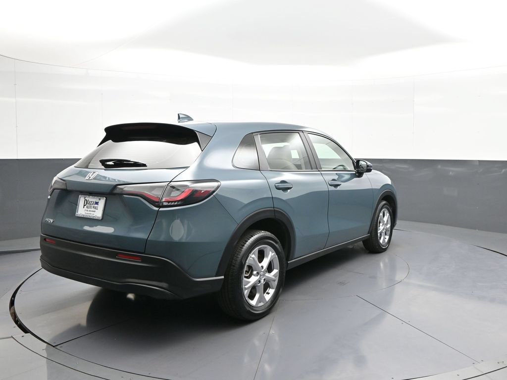 Certified 2025 Honda HR-V LX image 6