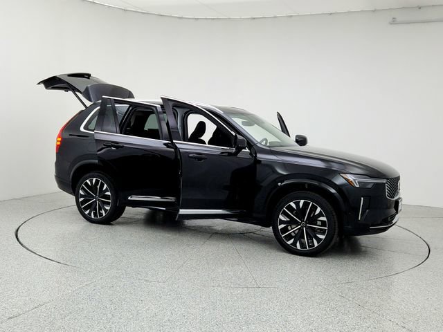 New 2026 Volvo XC90 B6 Plus w/ Protection Package Premier image 10