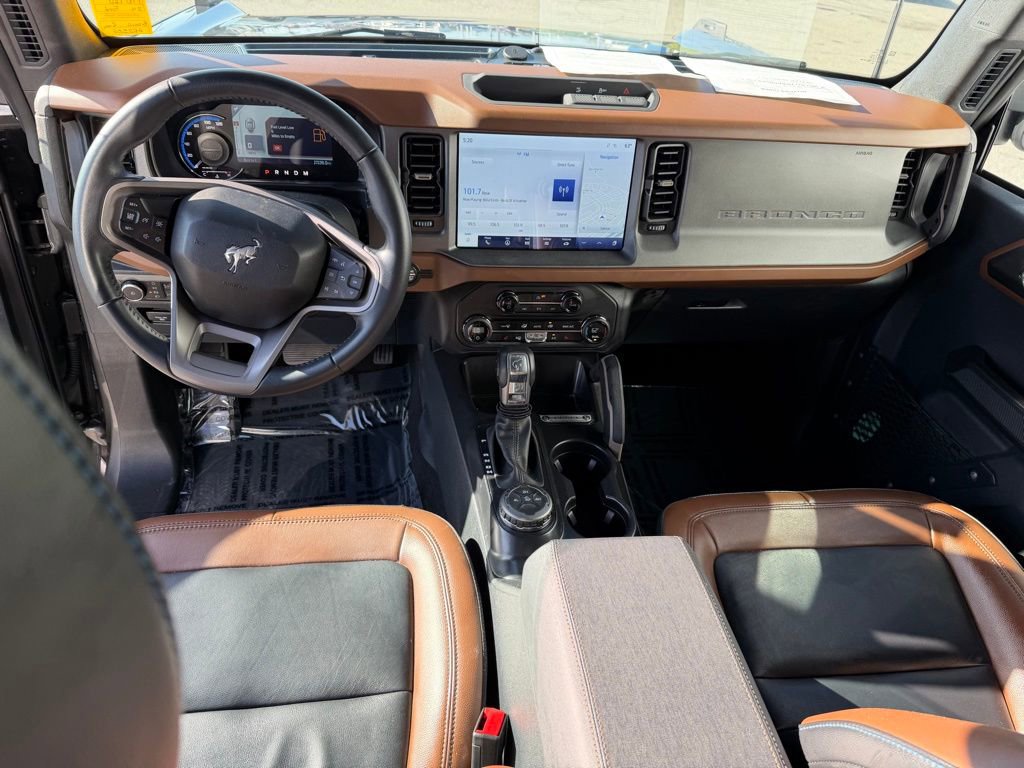 Used 2024 Ford Bronco Outer Banks image 15