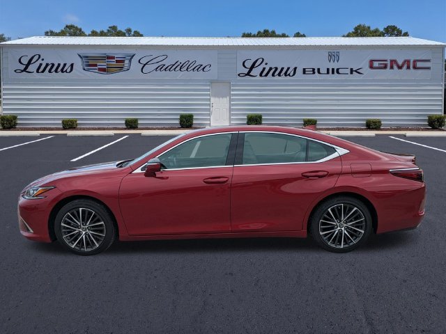 Used 2025 Lexus ES 350 w/ Premium Package FWD image 7