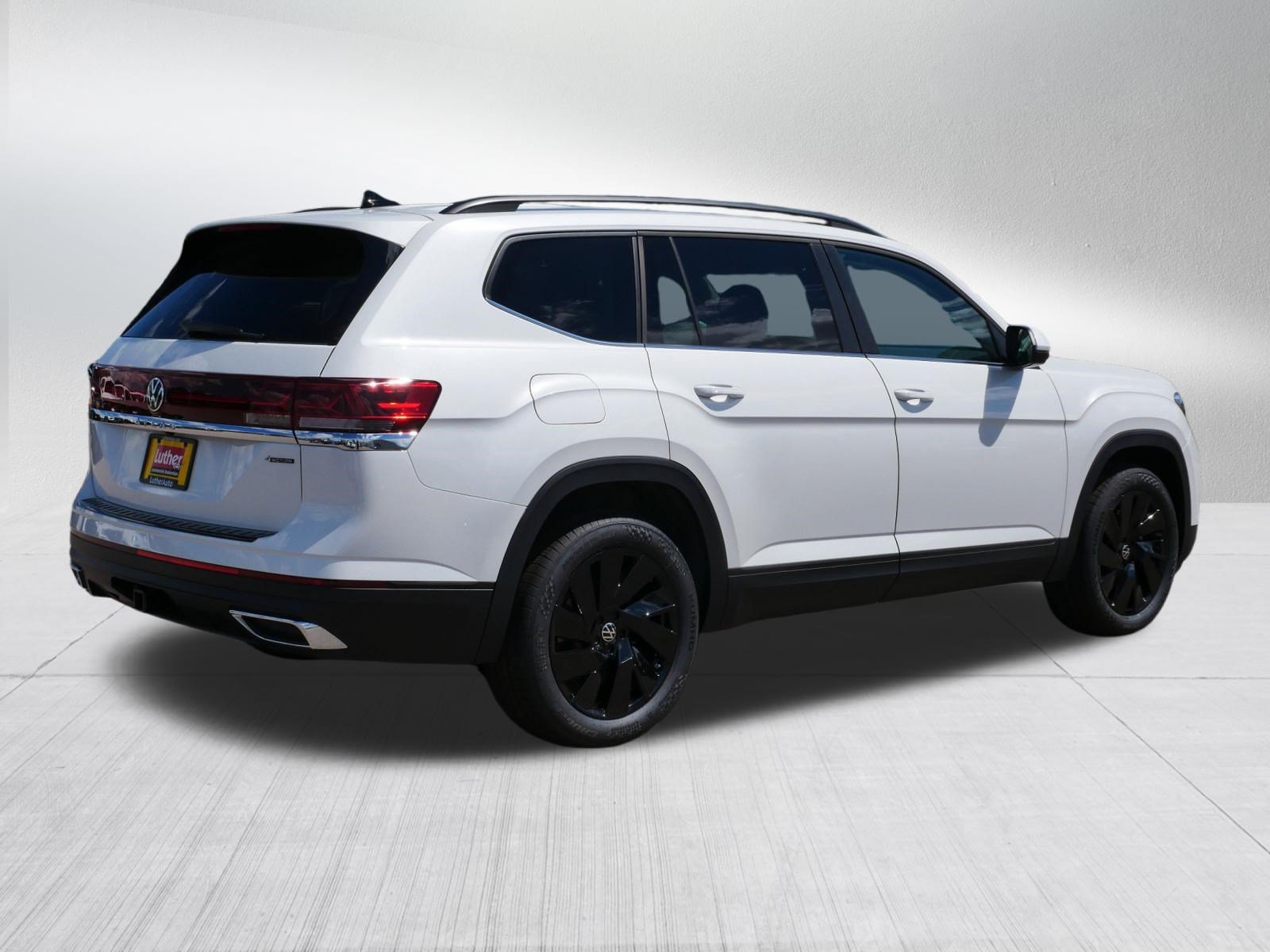 New 2026 Volkswagen Atlas SE AWD/4WD image 3