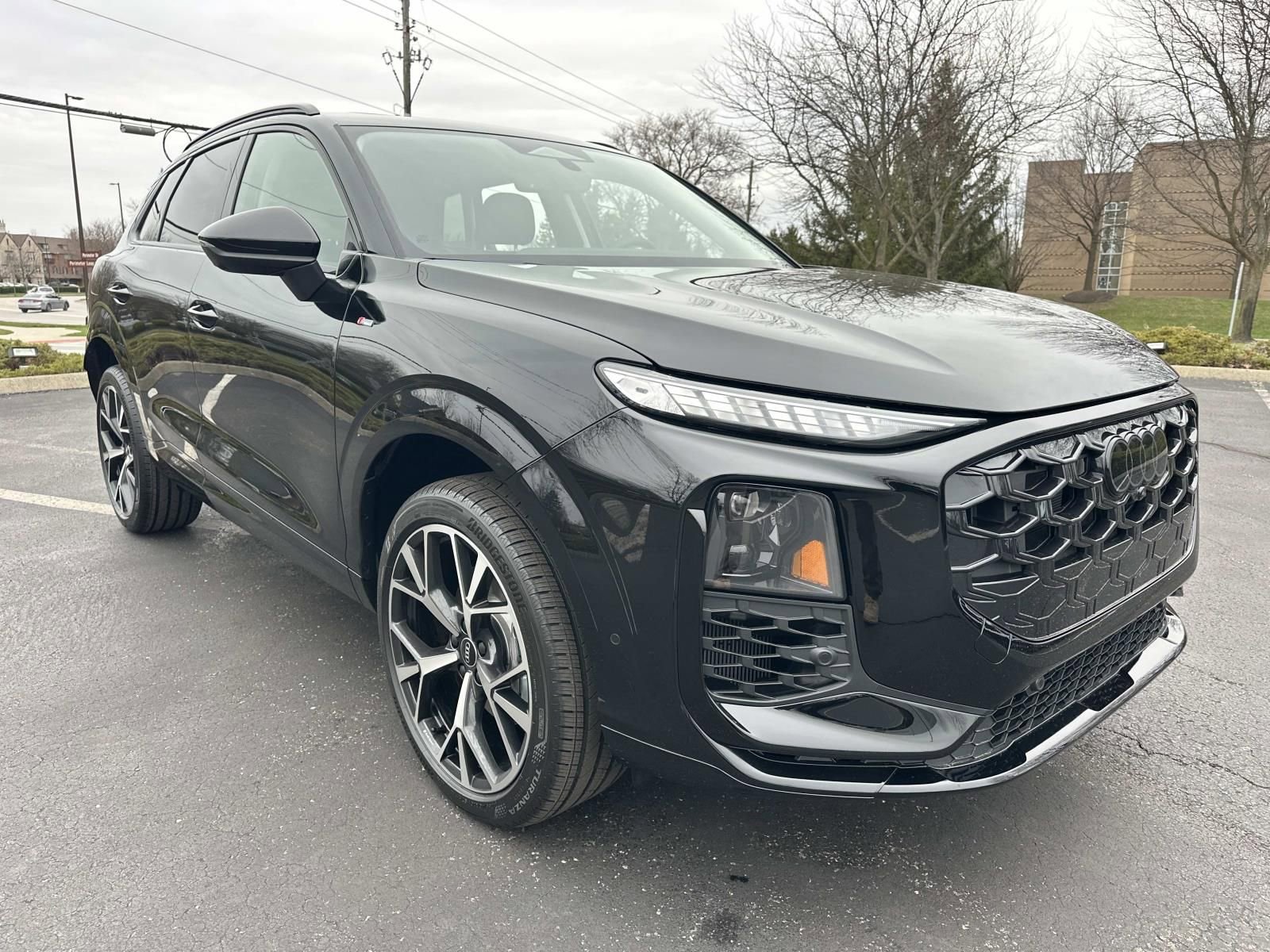 New 2026 Audi Q3 quattro 2.0T image 3