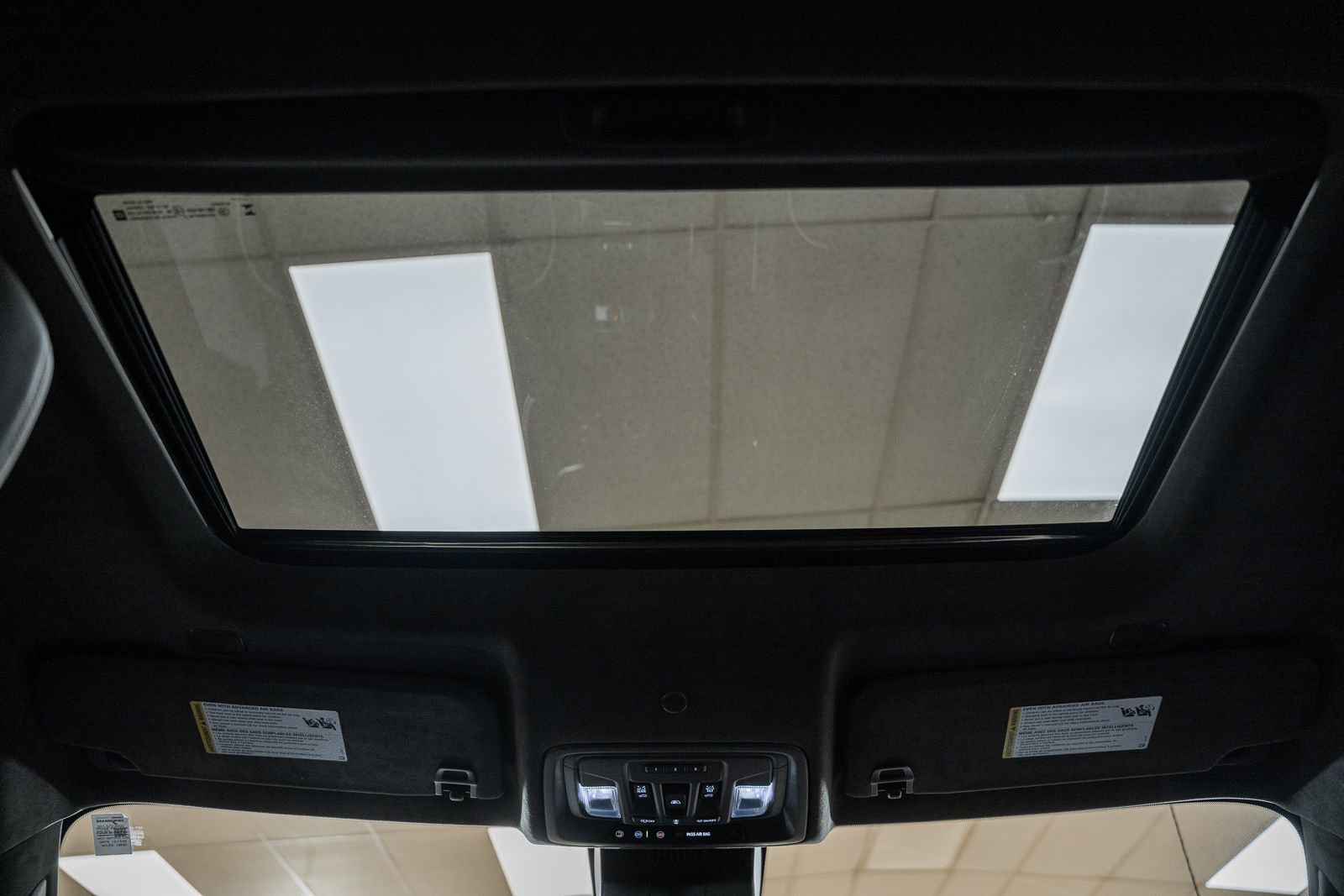 Used 2023 GMC Sierra 1500 AT4X image 43