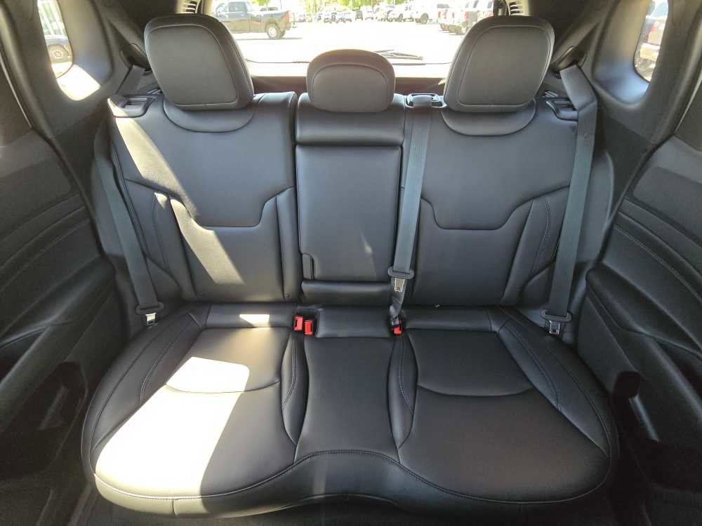New 2026 Jeep Compass Limited AWD/4WD image 17