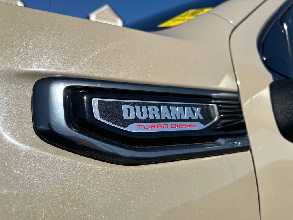 Used 2023 GMC Sierra 1500 AT4 w/ AT4 Premium Package AWD/4WD image 5