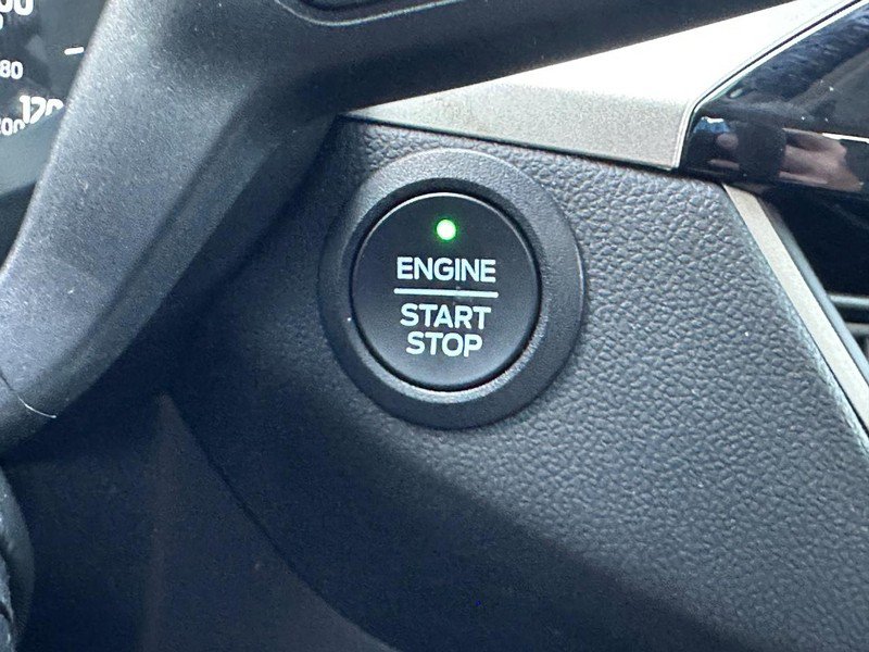 Used 2022 Ford Escape SE w/ Convenience Package AWD/4WD image 17