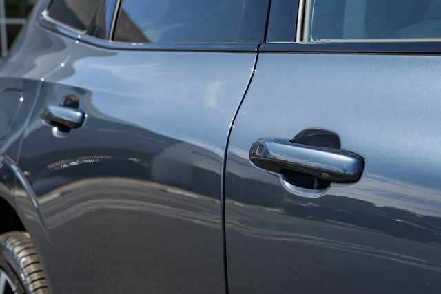 New 2026 Volvo XC60 B5 Ultra w/ Protection Package Premier image 16