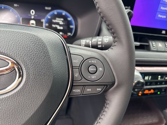 Used 2025 Toyota RAV4 Limited image 16