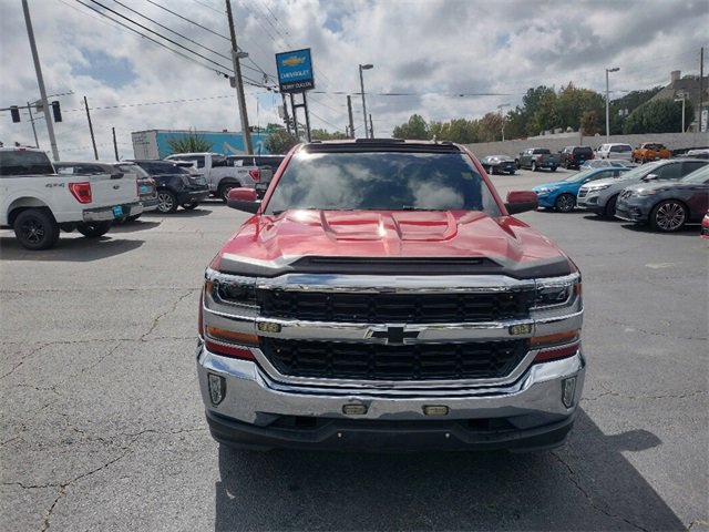 Used 2018 Chevrolet Silverado 1500 LT w/ All Star Edition image 2