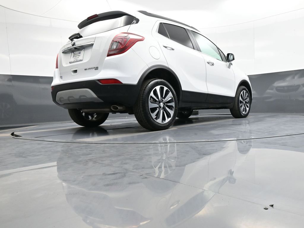 Used 2021 Buick Encore Preferred w/ Safety Package II image 29
