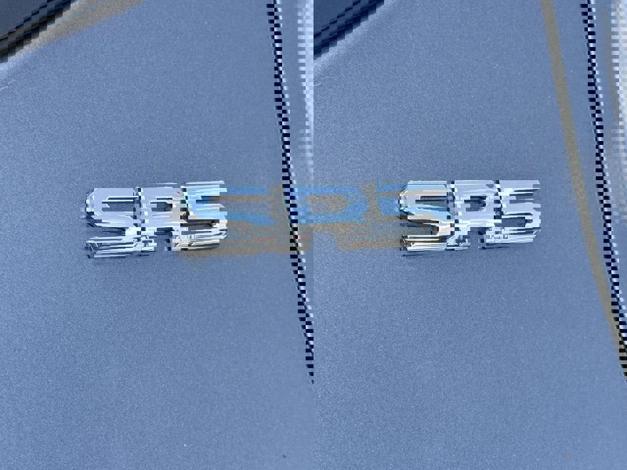 Used 2025 Toyota Tundra SR5 w/ SR5 Premium Package AWD/4WD image 7